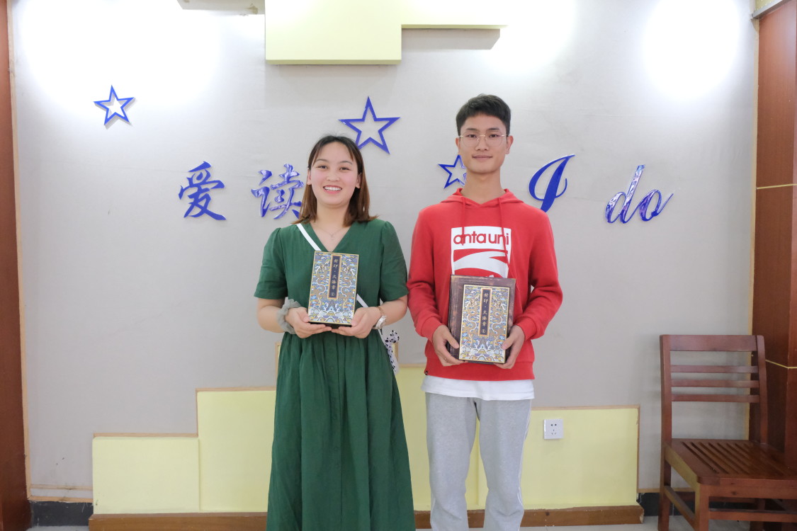 qxlarge-dsc-CD4F6E5509160316A71AD3B394DD5303.jpg